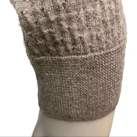 A.P.C. Paris Merino Wool Crewneck Grey Sweater - Picture 4 of 14